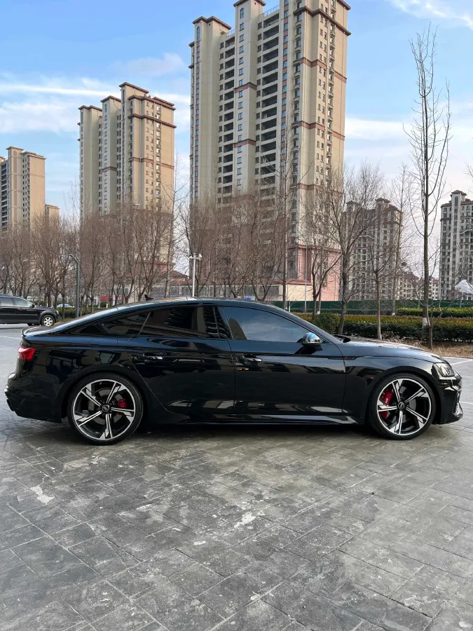 2022 Audi RS 5 2.9T 450HP V6 8AT,autocango,china used car exporter,china ev exporter,chinese used car exporter,chinese used ev exporter