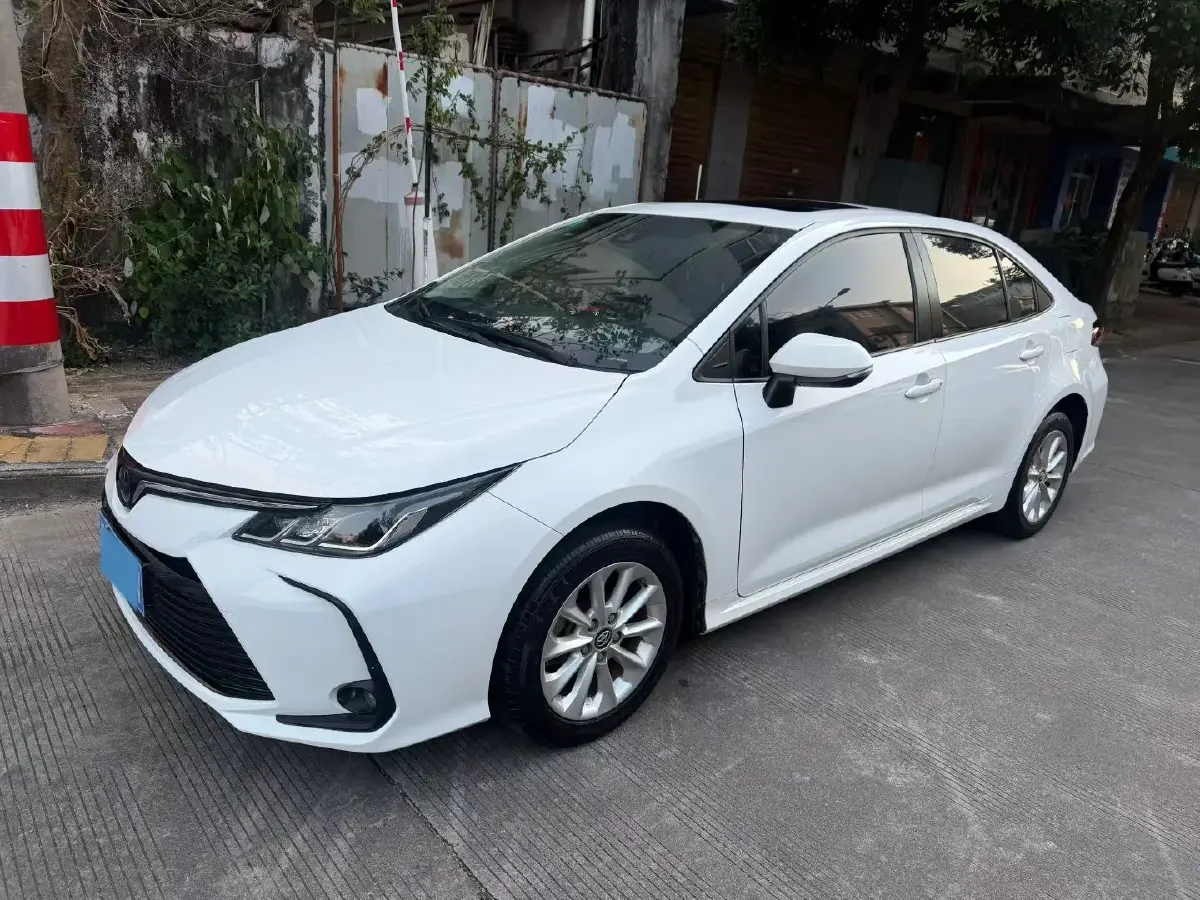 2019 Toyota Corolla 1.2T 116HP L4 CVT