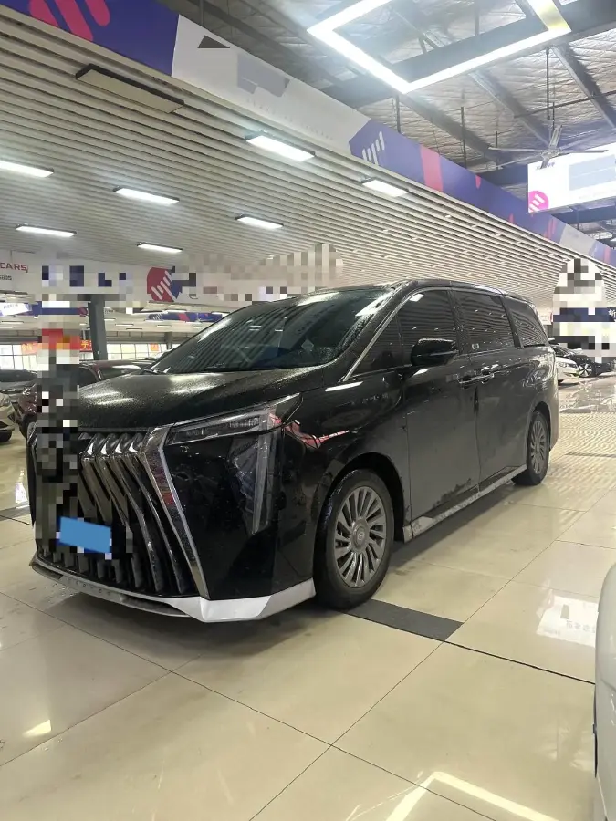 2023 GAC Trumpchi M8 2.0T 252HP L4 8AT