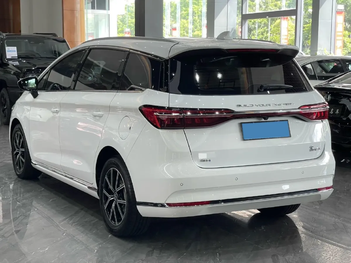 2022 Exceed LXC-DM 1.5T 156HP L4 3DHT PHEV 19.27KWH,autocango,china used car exporter,china ev exporter,chinese used car exporter,chinese used ev exporter