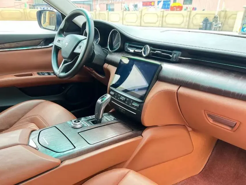 2018 Maserati Quattroporte 3.0T 350HP V6 8AT,autocango,china used car exporter,china ev exporter,chinese used car exporter,chinese used ev exporter