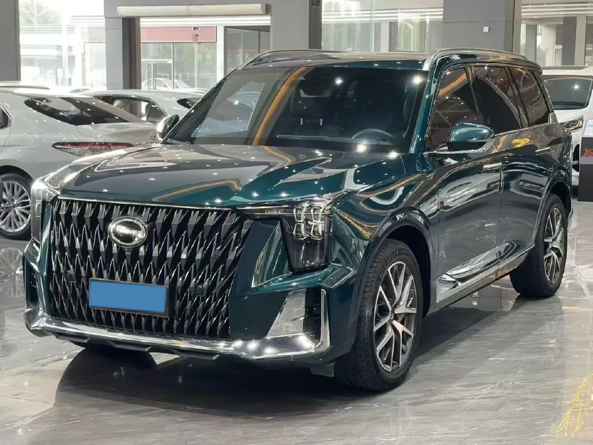 2022 GAC Trumpchi GS8 2.0T 190HP L4 E-CVT Hybrid