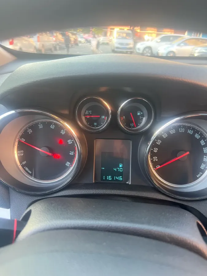 2015 Buick Encore 1.4T 140HP L4 6MT,autocango,china used car exporter,china ev exporter,chinese used car exporter,chinese used ev exporter