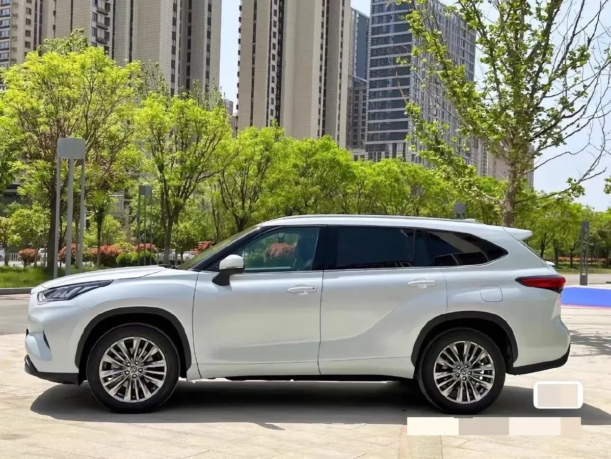 2024 Toyota Highlander 2.5L 189HP L4 E-CVT Hybrid,autocango,china used car exporter,china ev exporter,chinese used car exporter,chinese used ev exporter