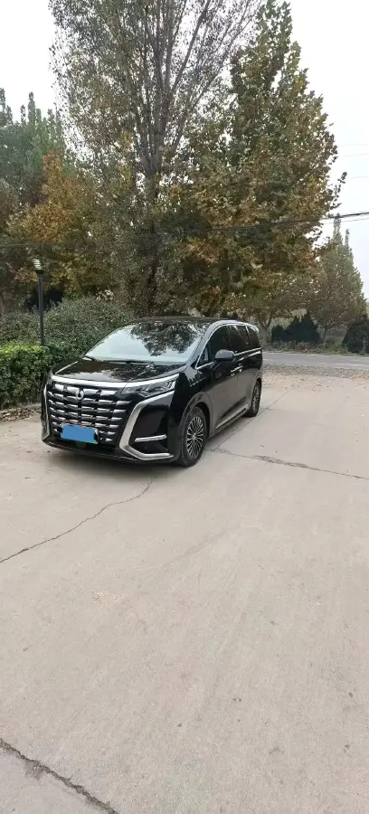 2022 Jaguar XFL 2.0T 250HP L4 8AT