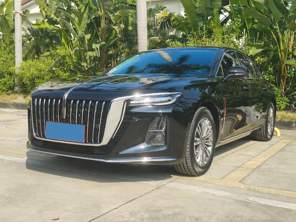 2023 HongQi H5 2.0T 224HP L4 8AT