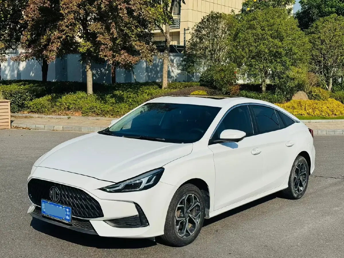 2021 MG 5 1.5L 120HP L4 CVT