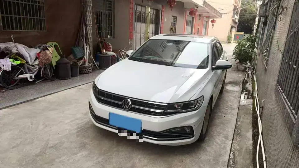 2021 Volkswagen Bora 1.5L 113HP L4 6AT