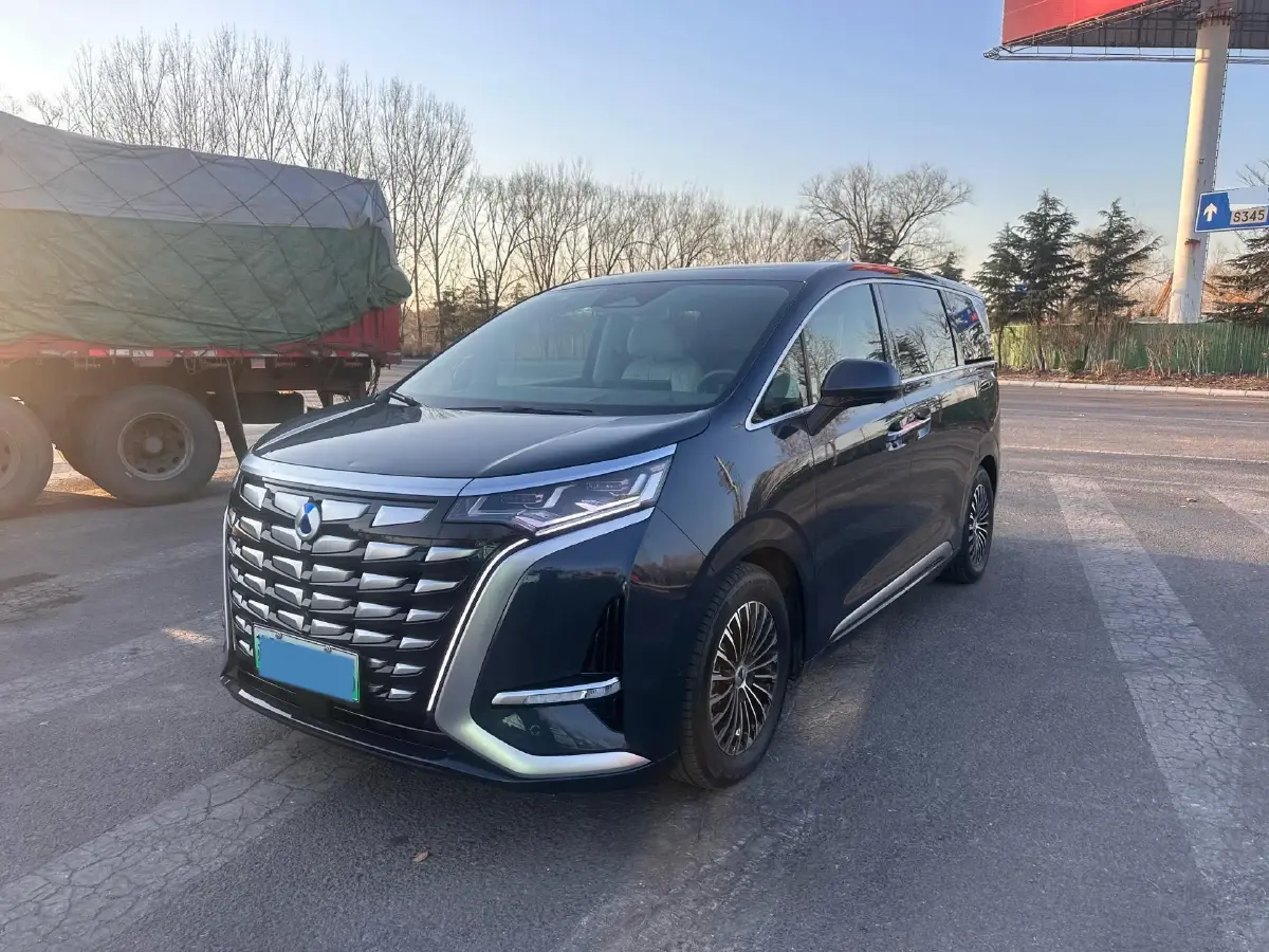 2022 Honda Odyssey 2.0L 146HP L4 E-CVT Hybrid