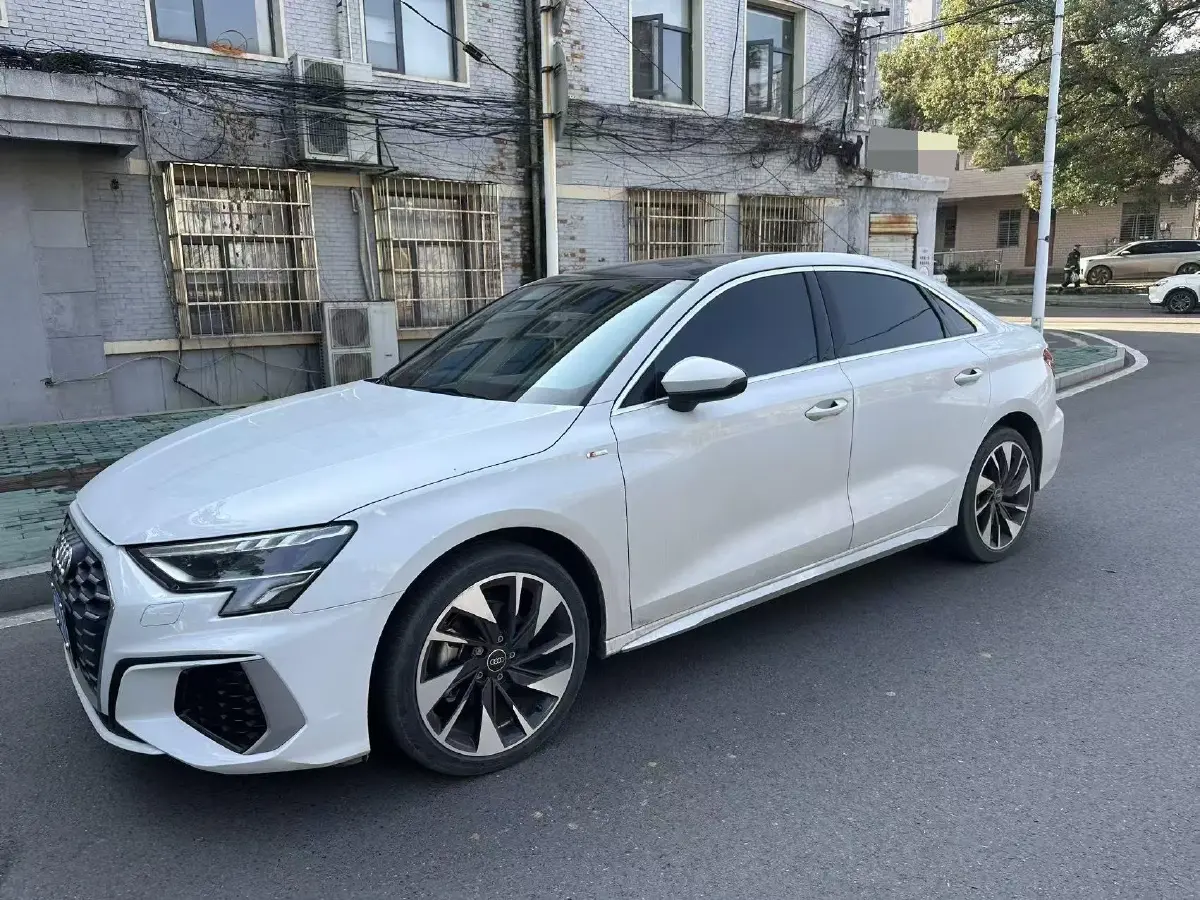 2022 Audi A3 1.4T 150HP L4 7DCT