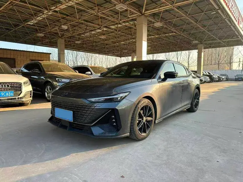 2022 ChangAn UNI-V 1.5T 188HP L4 7DCT