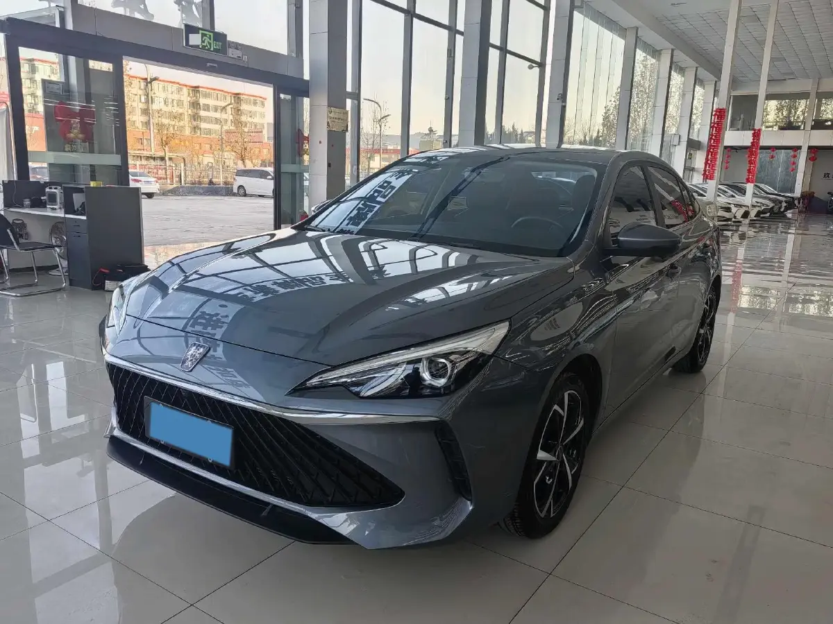 2023 Roewe i5 1.5L 129HP L4 CVT