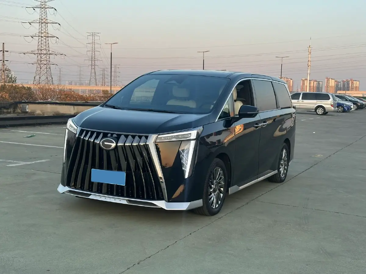 2023 GAC Trumpchi M8 2.0T 252HP L4 8AT