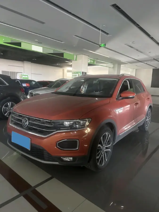 2021 Volkswagen T-Roc 1.4T 150HP L4 7DCT