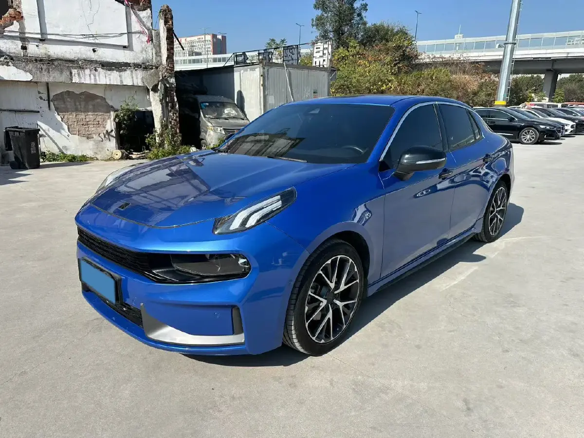 2021 LYNK&CO 03 2.0T 190HP L4 6AT