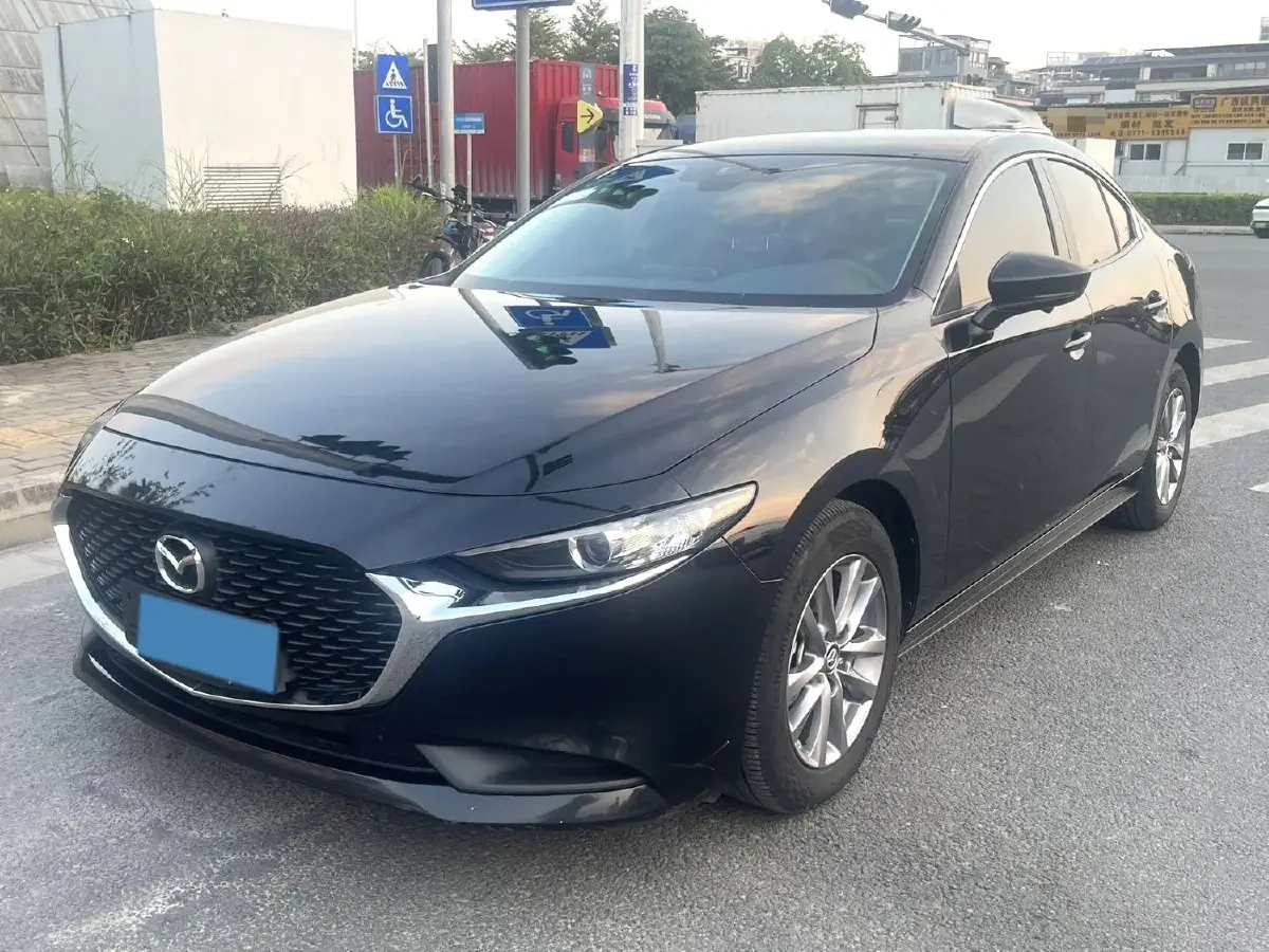 2023 Mazda 3 Axela 2.0L 158HP L4 6AT