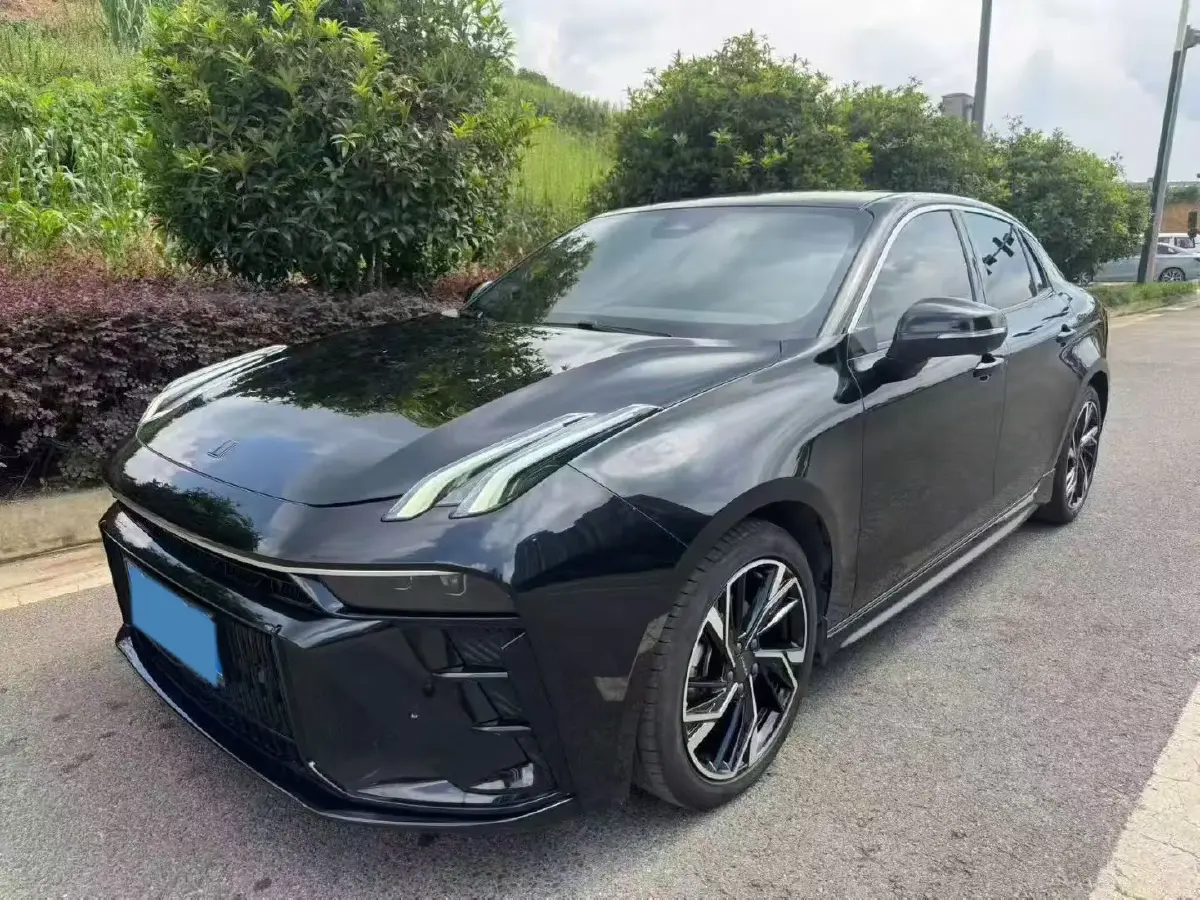 2023 LYNK&CO 03 2.0T 254HP L4 7DCT