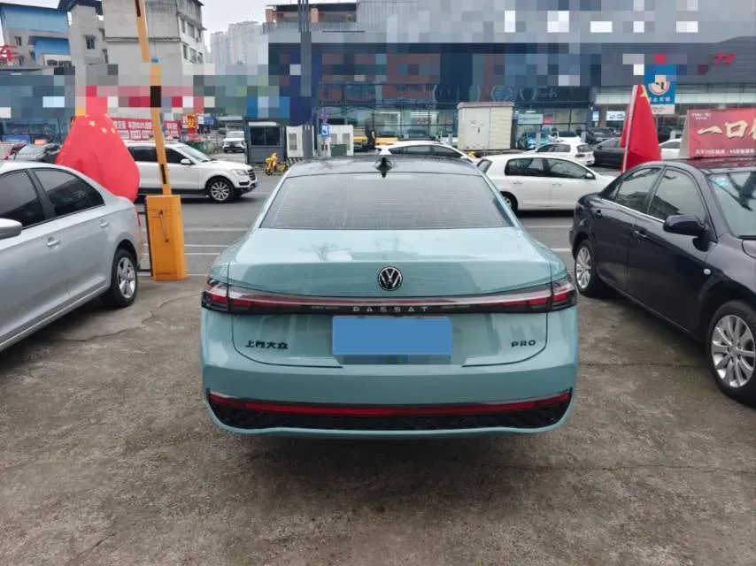 2025 Volkswagen Passat 2.0T 220HP L4 7DCT,autocango,china used car exporter,china ev exporter,chinese used car exporter,chinese used ev exporter