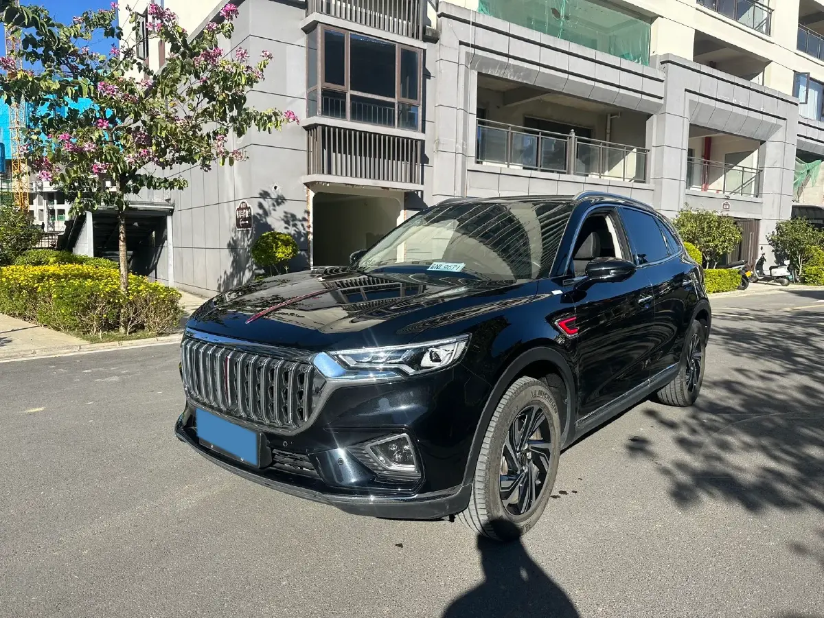 2022 HongQi HS5 2.0T 224HP L4 6AT