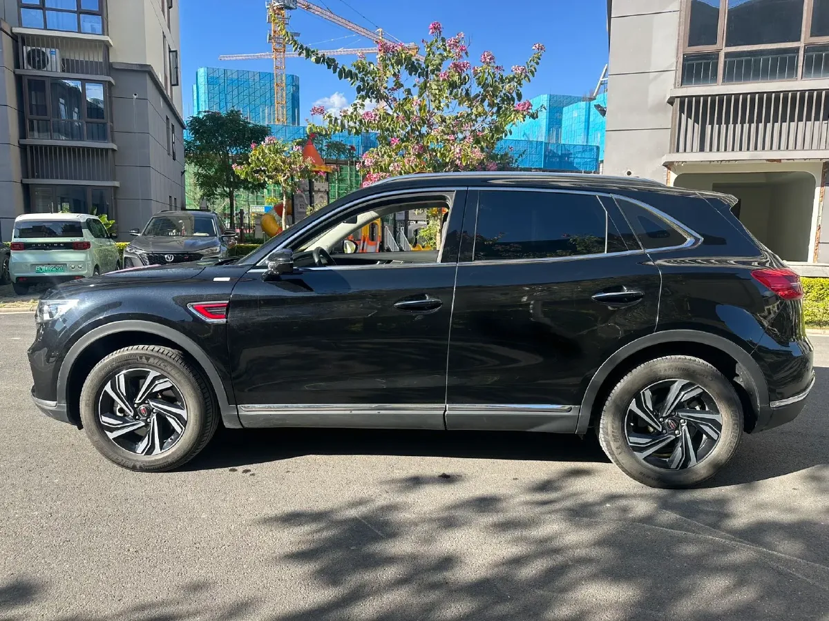 2022 HongQi HS5 2.0T 224HP L4 6AT,autocango,china used car exporter,china ev exporter,chinese used car exporter,chinese used ev exporter