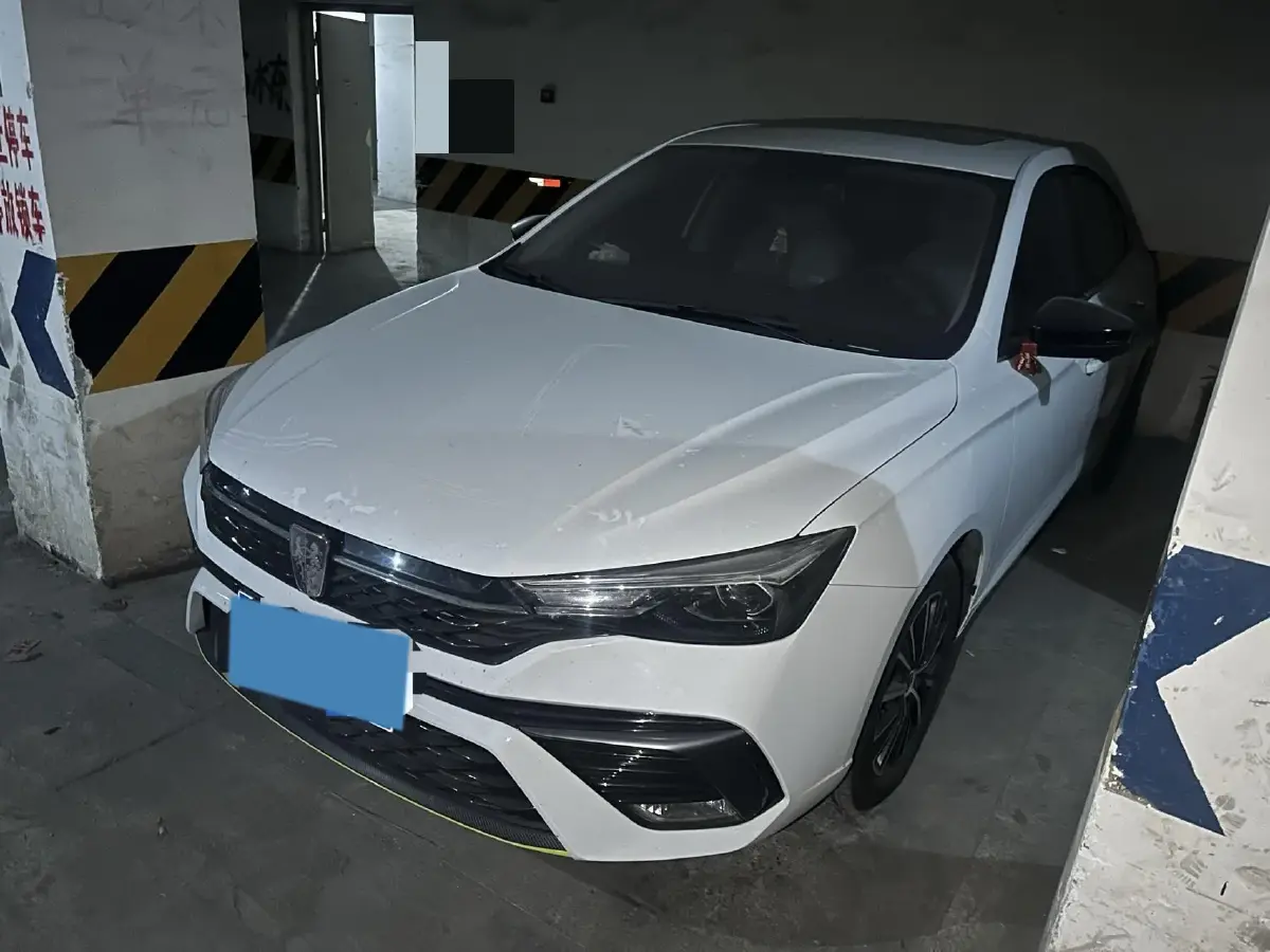 2021 Roewe i5 1.5L 120HP L4 CVT