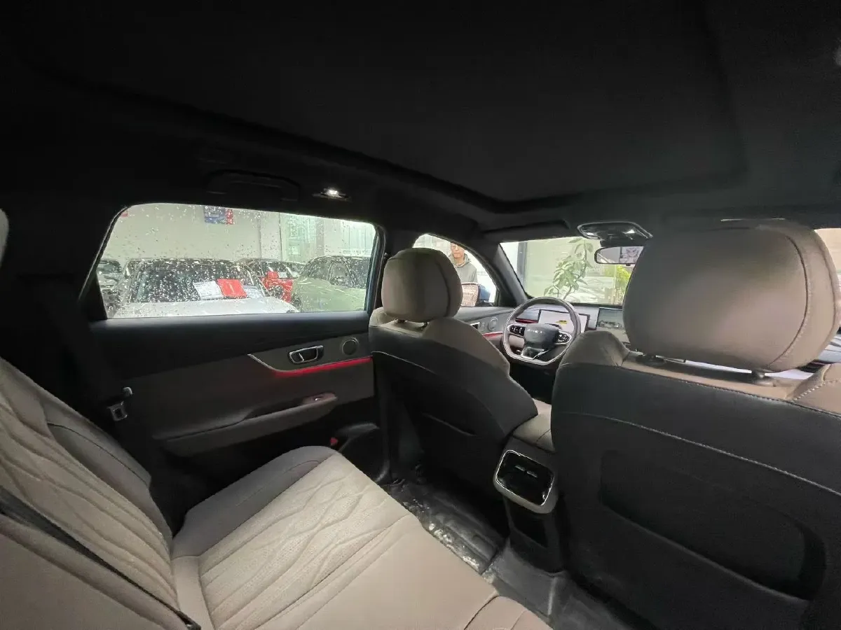 2025 Chery Tiggo8 PLUS C-DM 1.5T 156HP L4 1DHT PHEV,autocango,china used car exporter,china ev exporter,chinese used car exporter,chinese used ev exporter