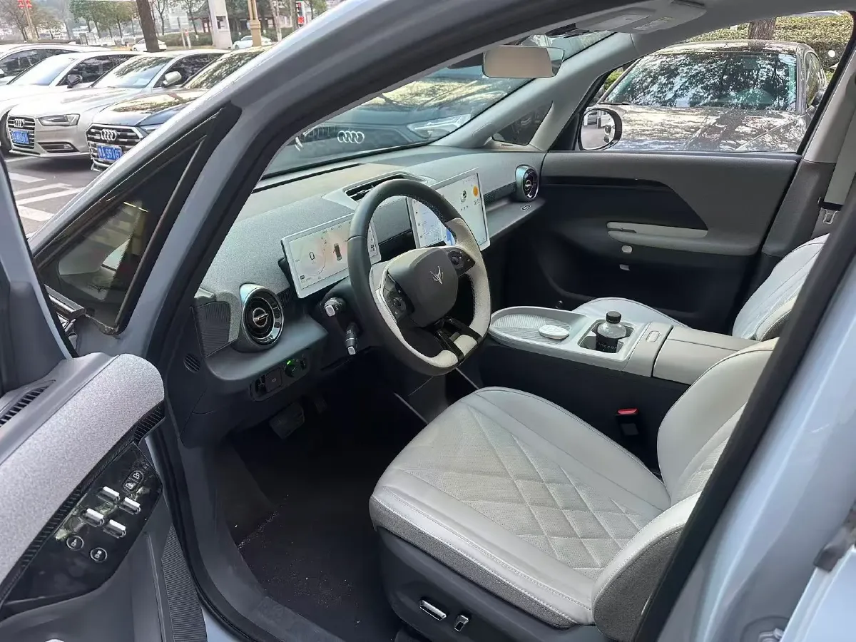 2024 ARCFOX KAOLA S BEV 58.8KWH,autocango,china used car exporter,china ev exporter,chinese used car exporter,chinese used ev exporter