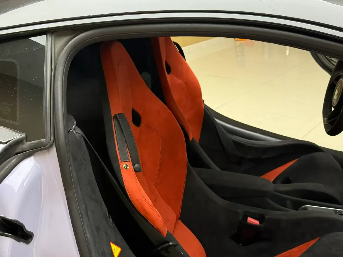 2018 McLaren 600LT 3.8T 600HP V8 7DCT,autocango,china used car exporter,china ev exporter,chinese used car exporter,chinese used ev exporter