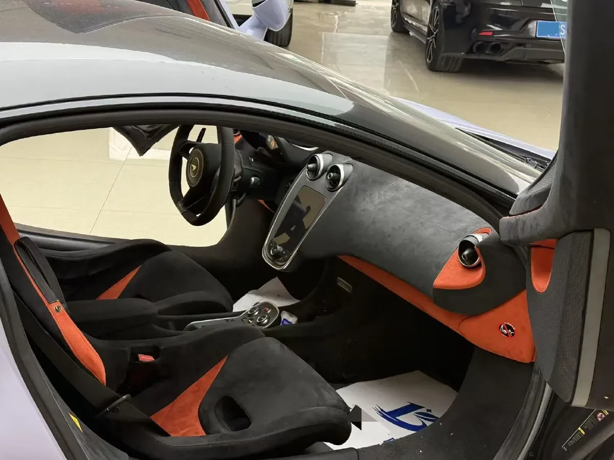 2018 McLaren 600LT 3.8T 600HP V8 7DCT,autocango,china used car exporter,china ev exporter,chinese used car exporter,chinese used ev exporter