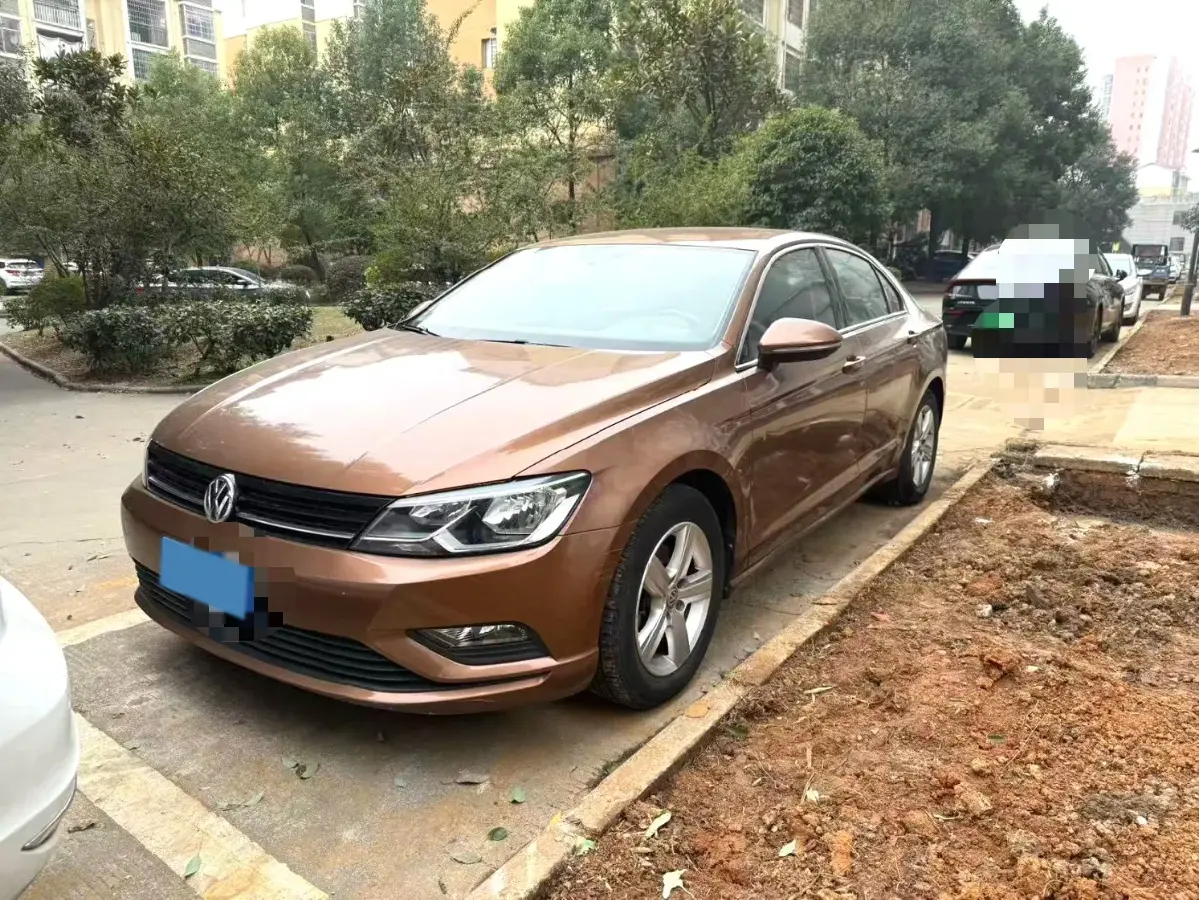 2017 Volkswagen Lamando 1.4T 131HP L4 7DCT