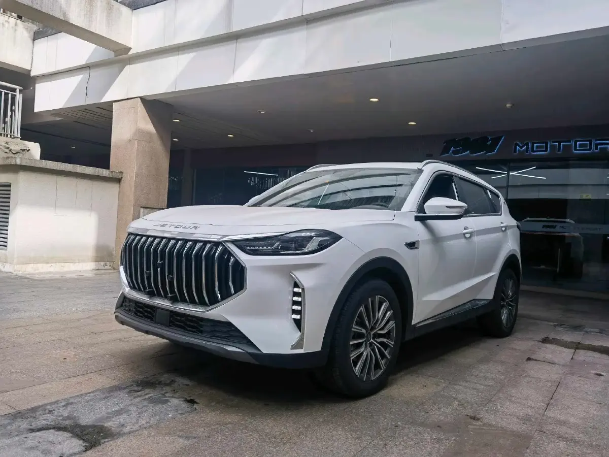 2025 Jetour X70 Plus 1.5T 156HP L4 6DCT