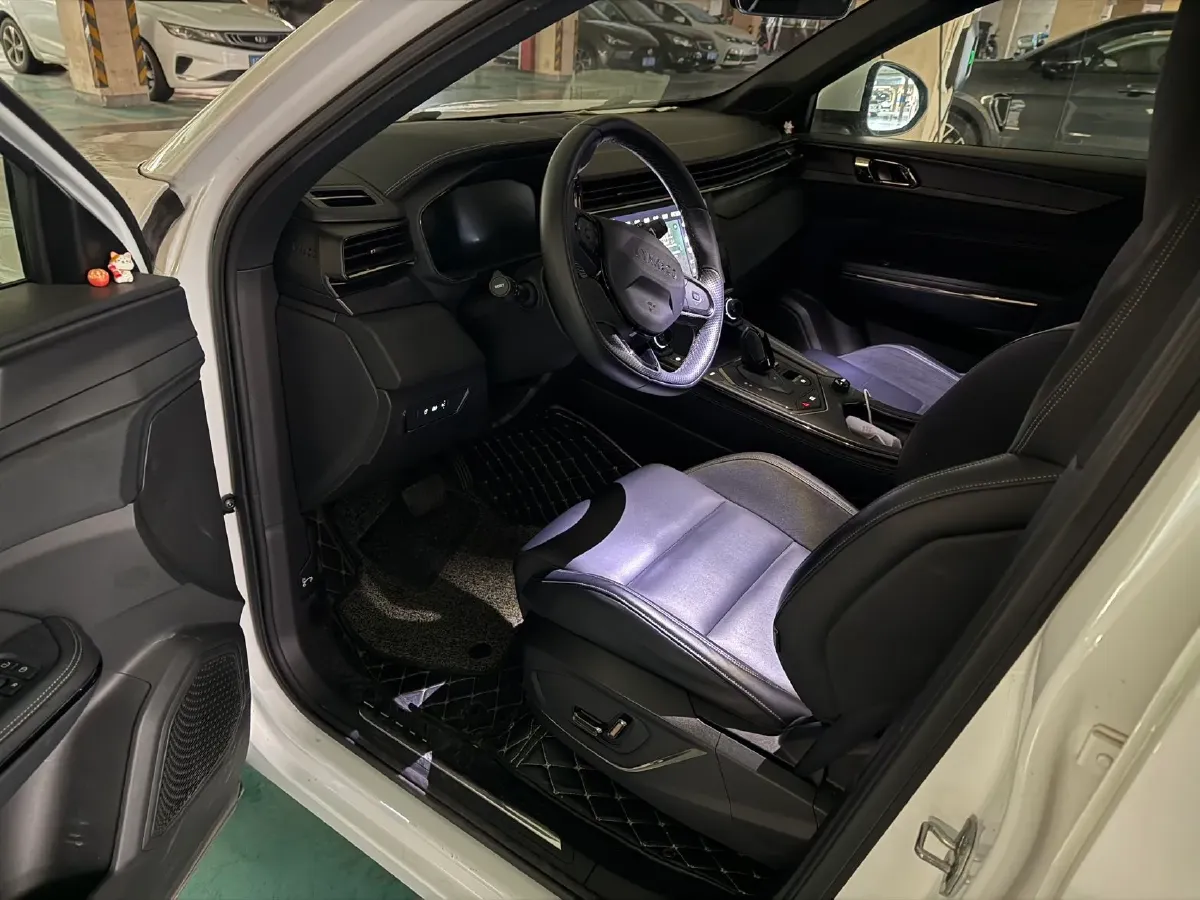 2021 LYNK&CO 01 EM-P 1.5T 180HP L3 7DCT PHEV 17.7KWH,autocango,china used car exporter,china ev exporter,chinese used car exporter,chinese used ev exporter