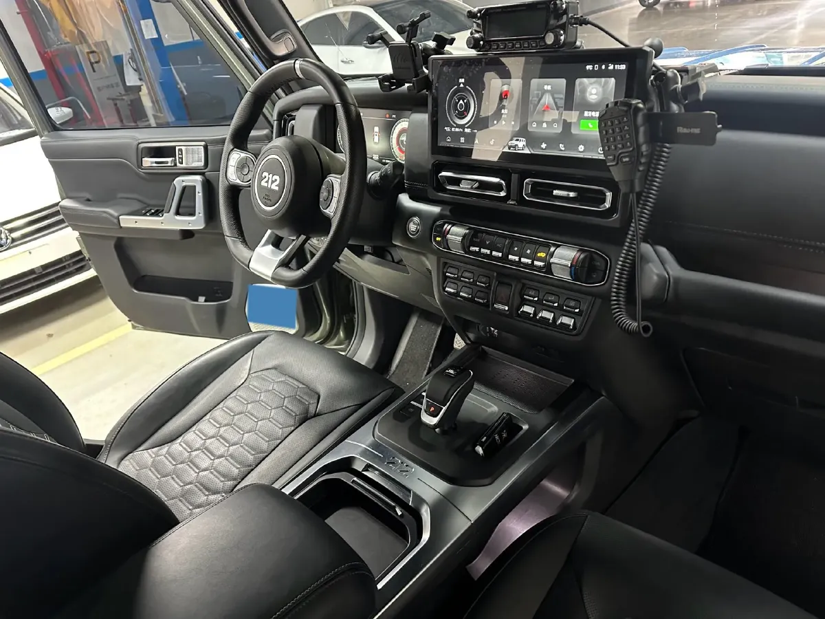 2024 212 212 T01 2.0T 252HP L4 8AT,autocango,china used car exporter,china ev exporter,chinese used car exporter,chinese used ev exporter