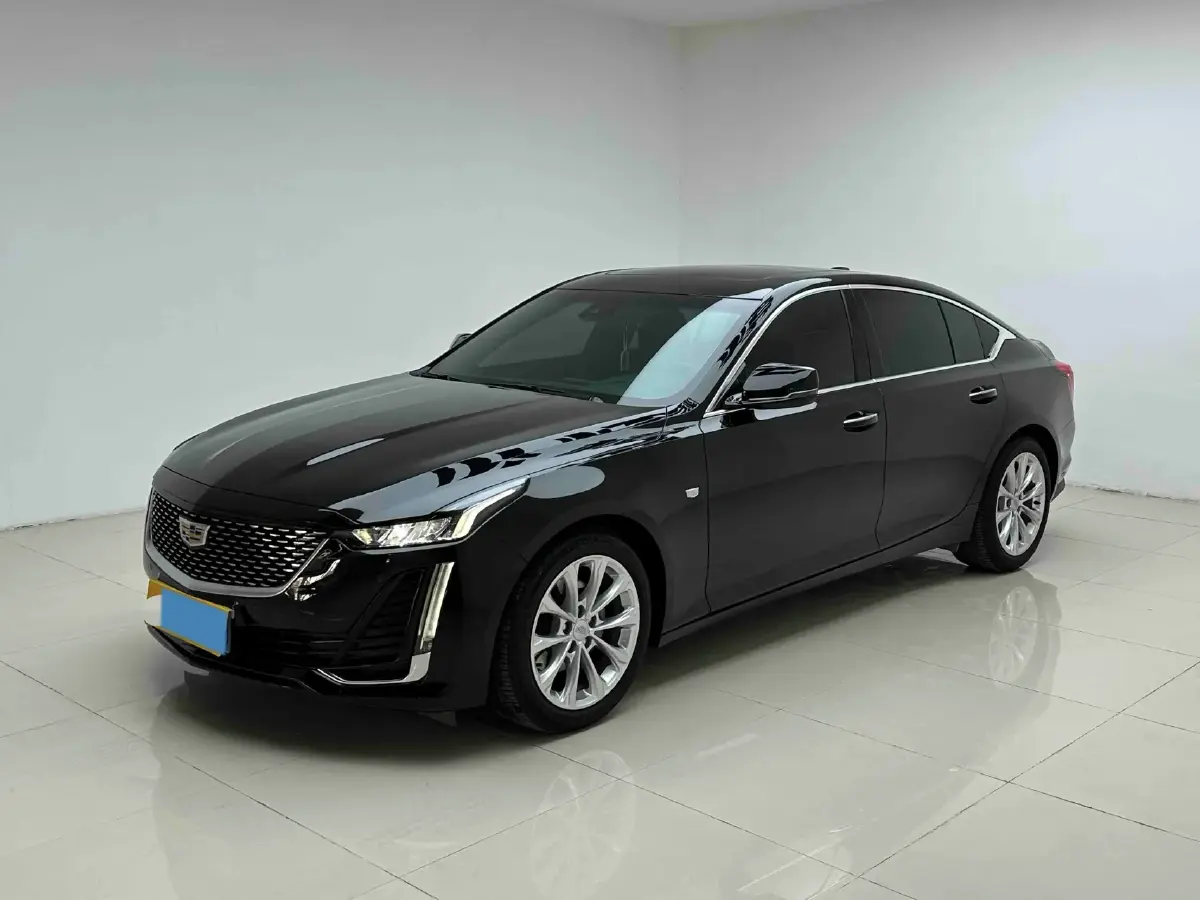 2022 Cadillac CT5 2.0T 237HP L4 10AT