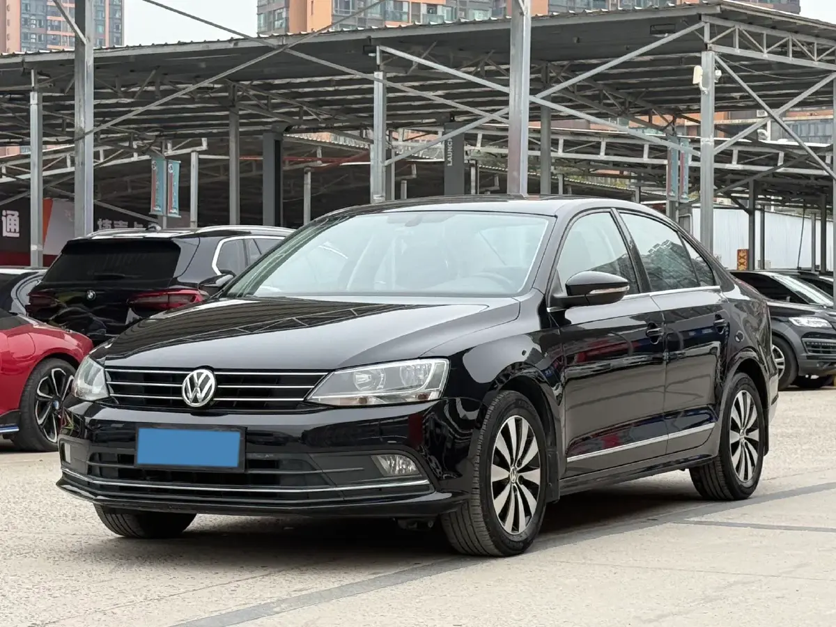 2018 Volkswagen Bora 1.5L 110HP L4 6AT