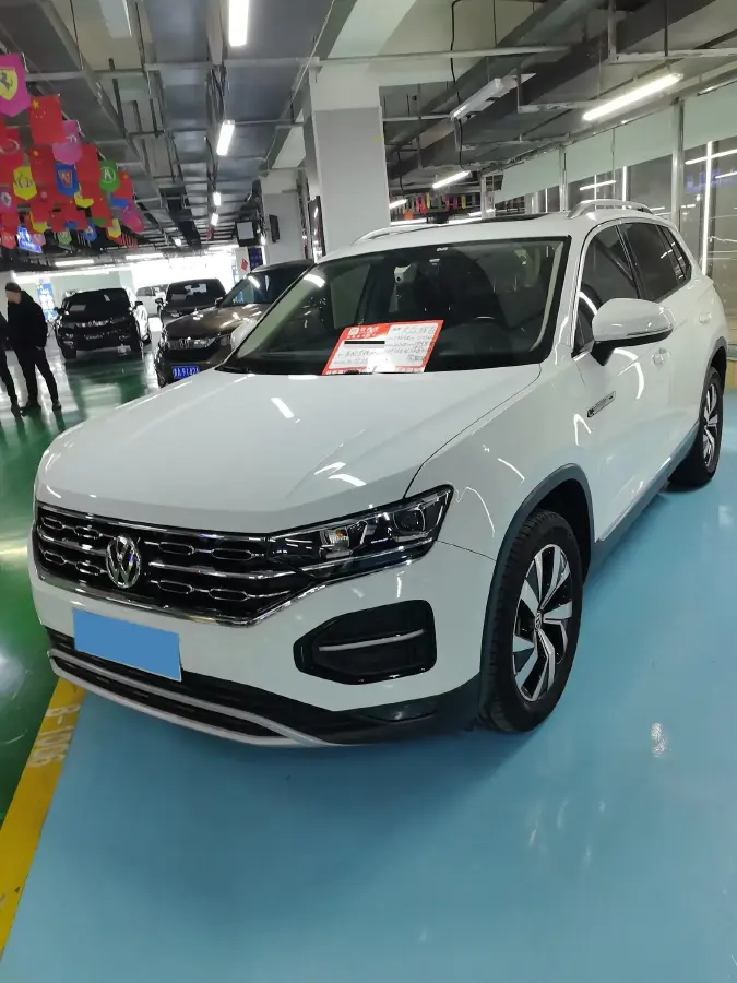 2020 Volkswagen Tayron 2.0T 186HP L4 7DCT