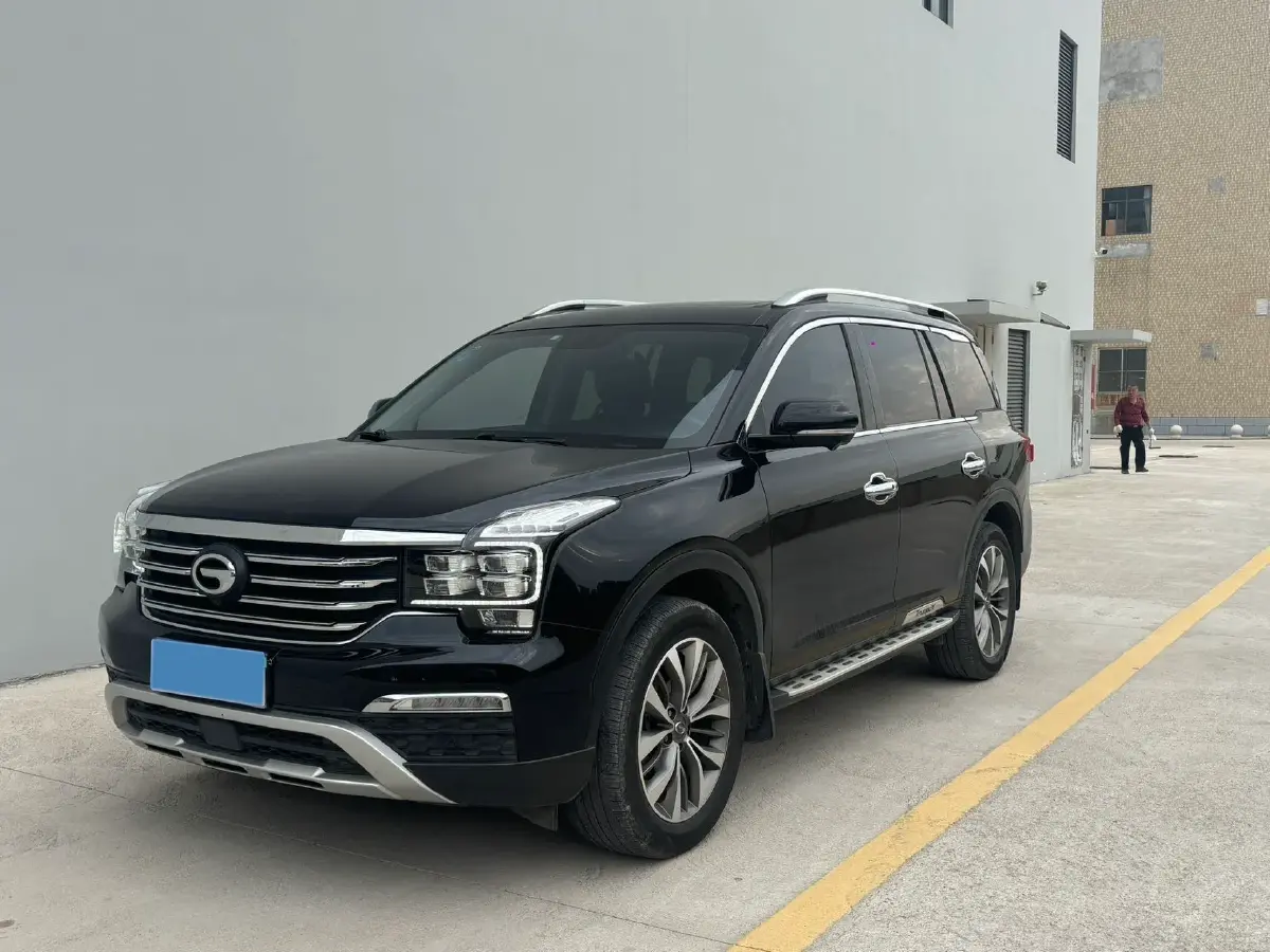 2017 GAC Trumpchi GS8 2.0T 201HP L4 6AT