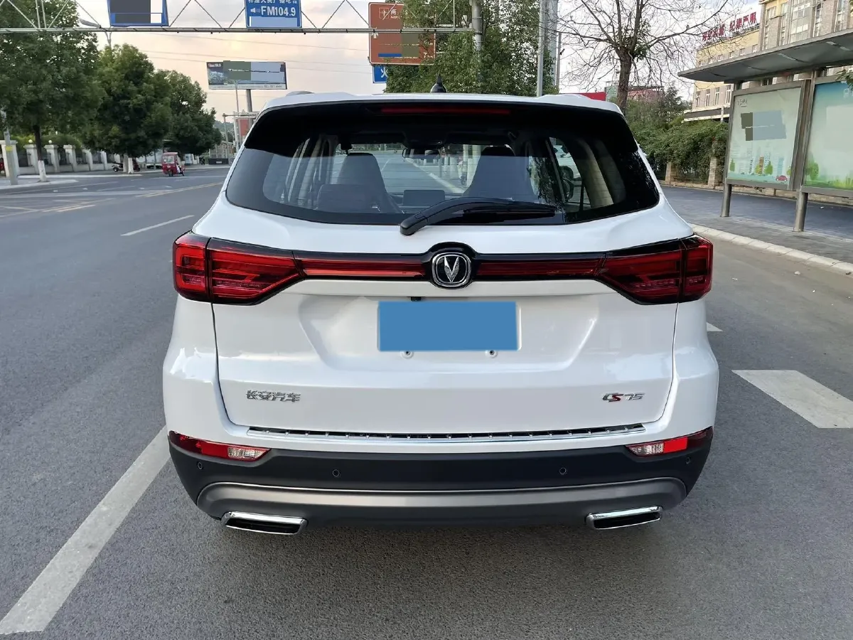 2024 ChangAn CS75 1.5T 188HP L4 7DCT,autocango,china used car exporter,china ev exporter,chinese used car exporter,chinese used ev exporter