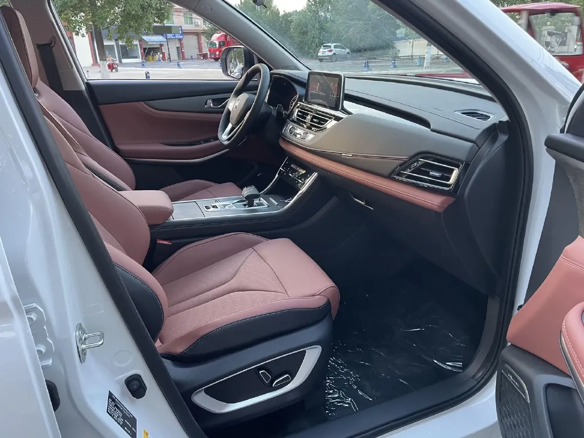 2024 ChangAn CS75 1.5T 188HP L4 7DCT,autocango,china used car exporter,china ev exporter,chinese used car exporter,chinese used ev exporter