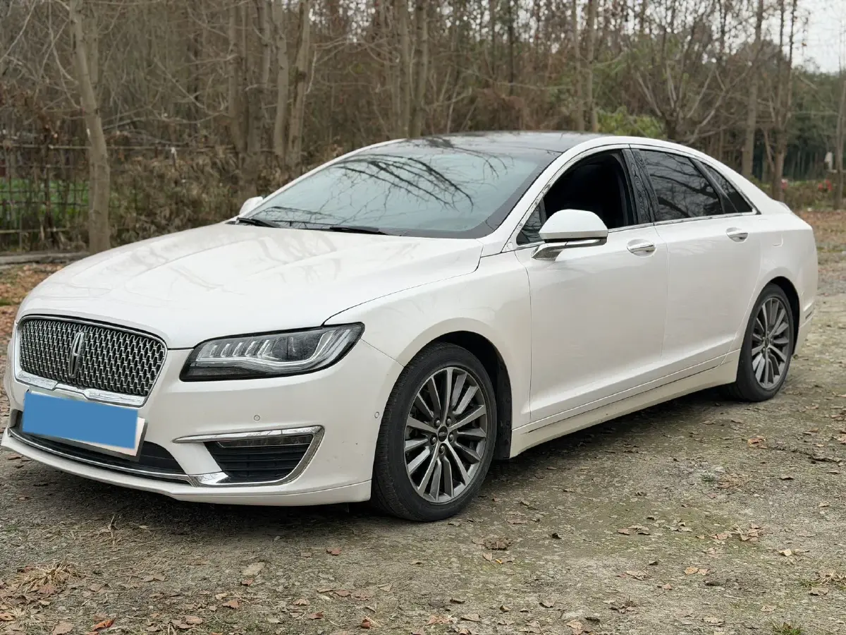 2018 Lincoln MKZ 2.0T 203HP L4 6AT