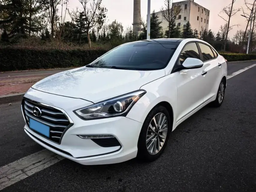 2019 Hyundai Mistra 1.8L 143HP L4 6AT