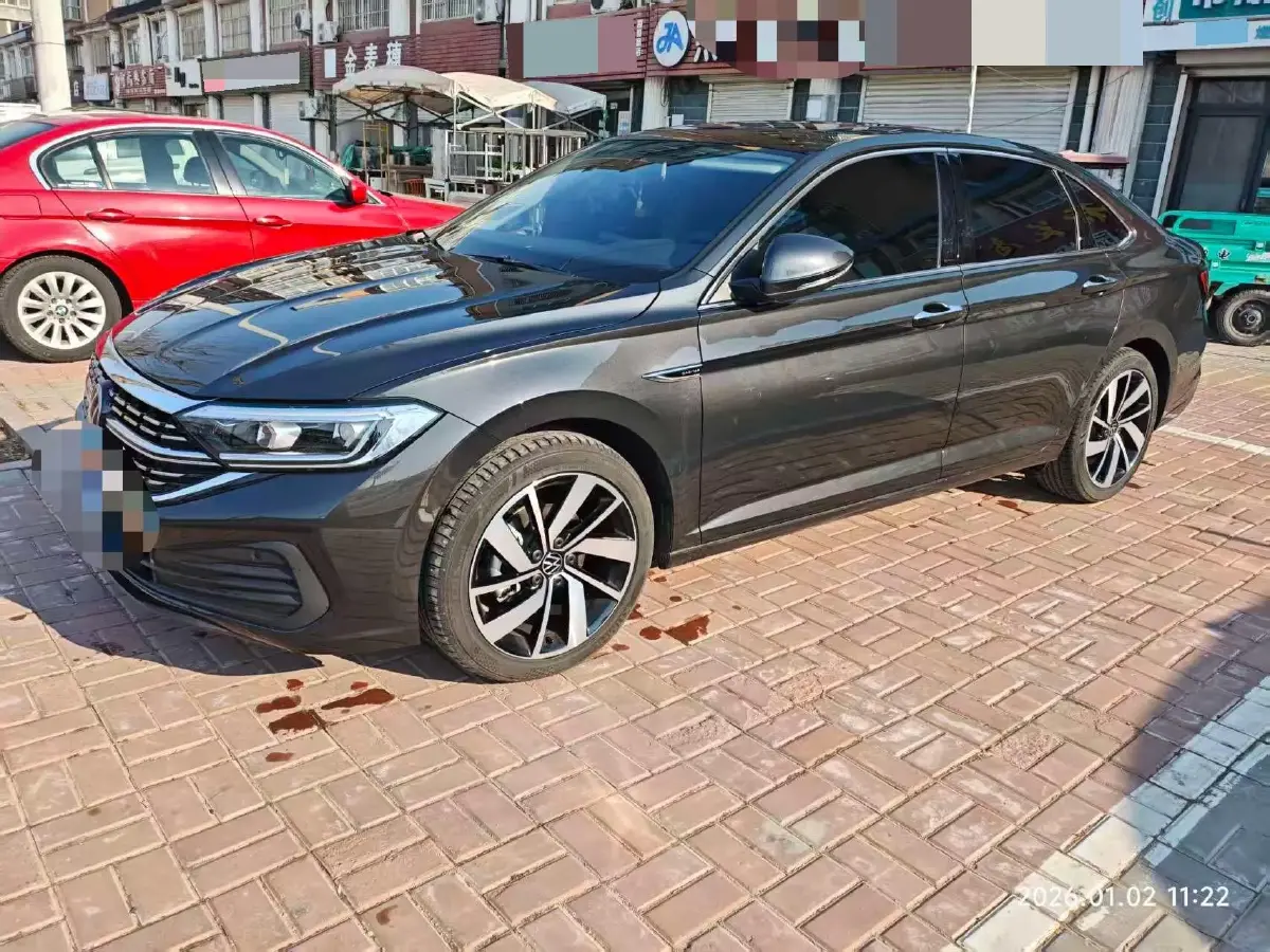 2025 Volkswagen Sagitar 1.5T 160HP L4 7DCT