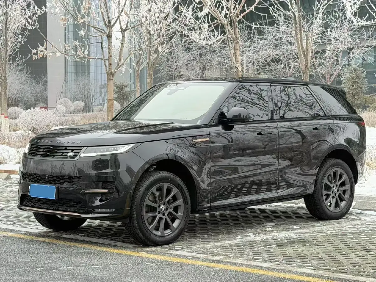 2024 Land Rover Range Rover Sport 3.0T 400HP L6 8AT