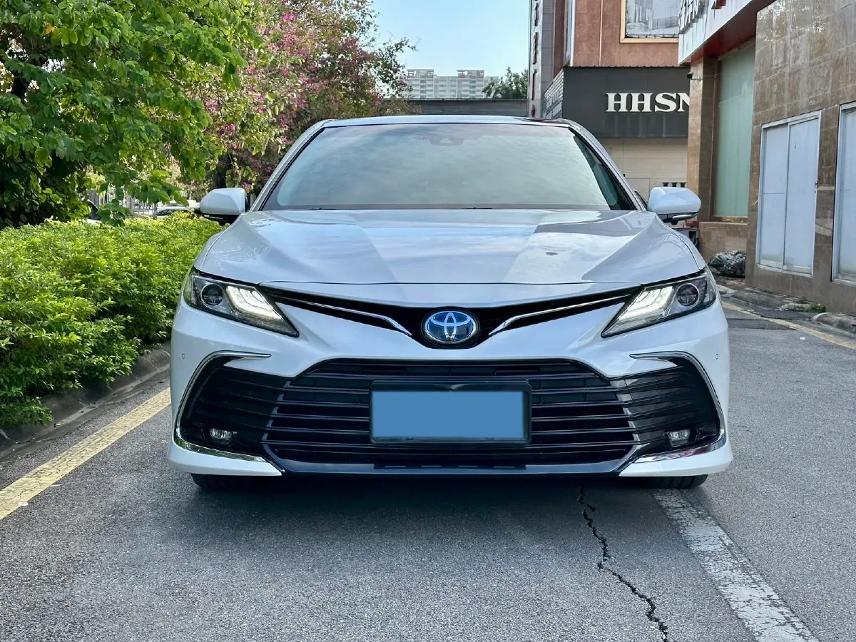 2023 Toyota Camry 2.5L 178HP L4 E-CVT Hybrid,autocango,china used car exporter,china ev exporter,chinese used car exporter,chinese used ev exporter