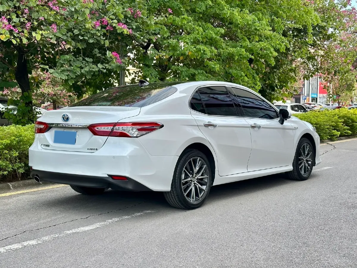 2023 Toyota Camry 2.5L 178HP L4 E-CVT Hybrid,autocango,china used car exporter,china ev exporter,chinese used car exporter,chinese used ev exporter