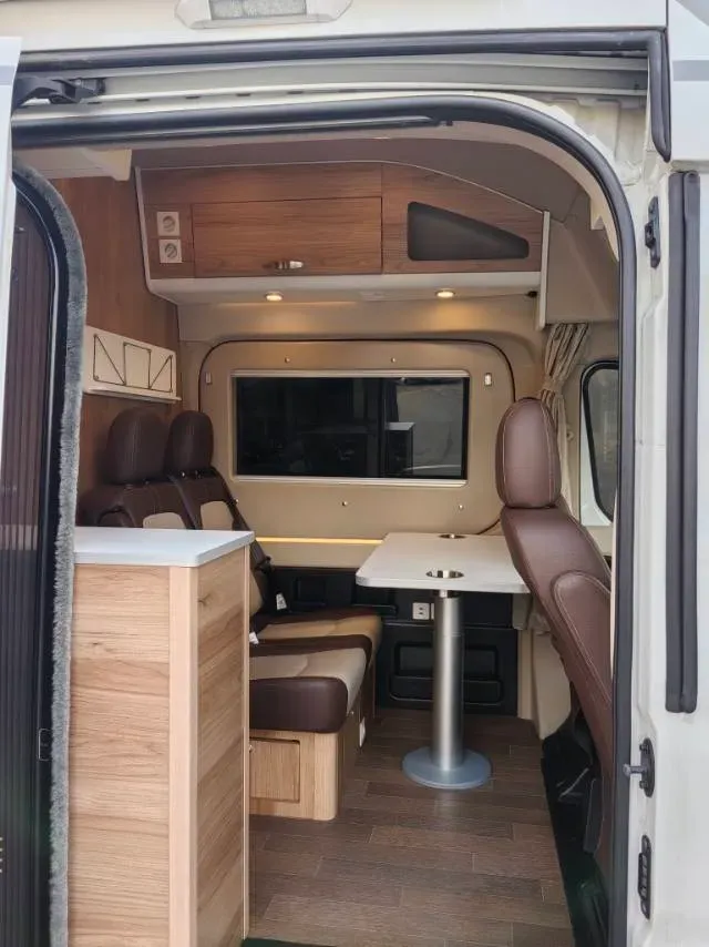 2021 MAXUS V90 RV 2.0T 148HP L4 6AT,autocango,china used car exporter,china ev exporter,chinese used car exporter,chinese used ev exporter