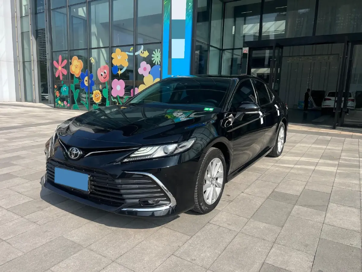 2021 Toyota Camry 2.0L 178HP L4 CVT