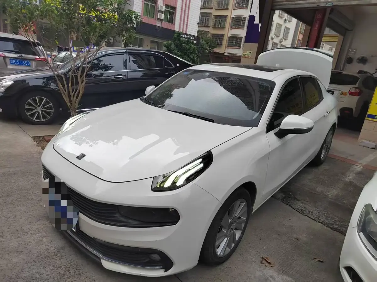 2018 LYNK&CO 02 1.5T 180HP L3 7DCT