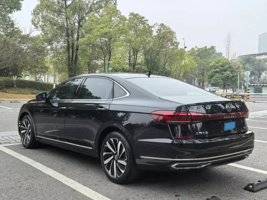 2024 Volkswagen Passat 2.0T 186HP L4 7DCT,autocango,china used car exporter,china ev exporter,chinese used car exporter,chinese used ev exporter