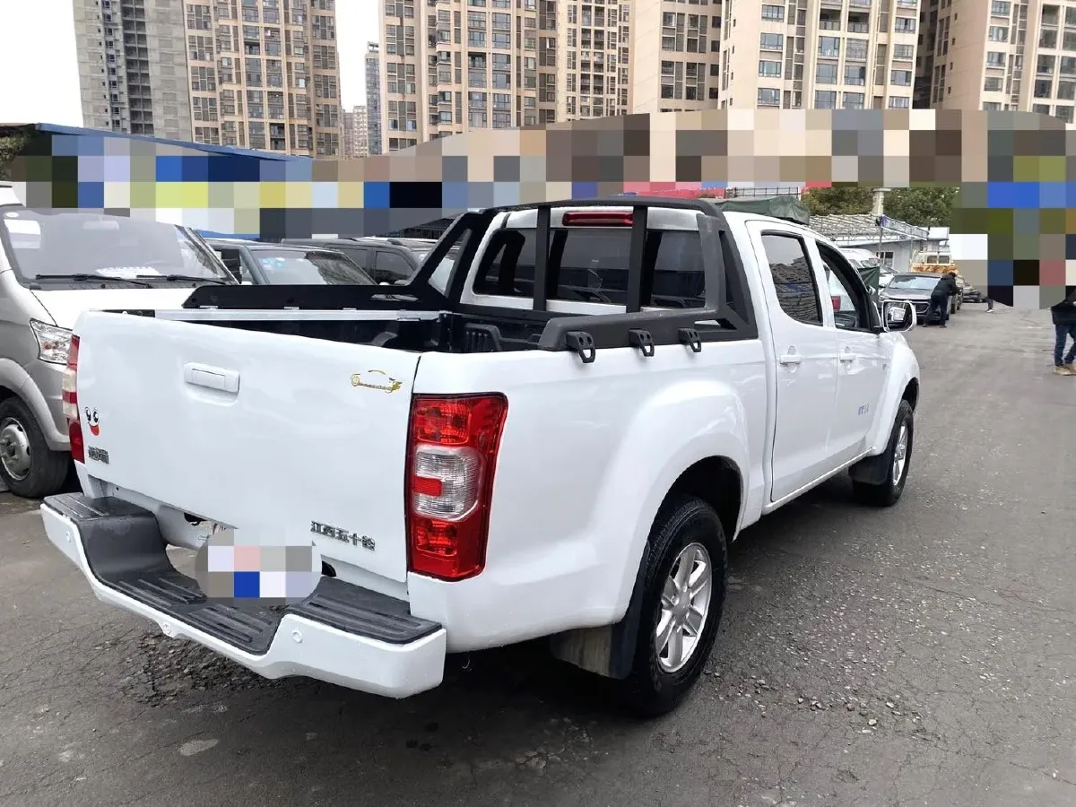 2020 JMC BaoDian 2.5T 140HP L4 5MT,autocango,china used car exporter,china ev exporter,chinese used car exporter,chinese used ev exporter